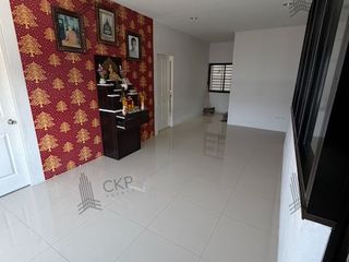 For sale 2 bedrooms warehouse in Krathum Baen, Samut Sakhon