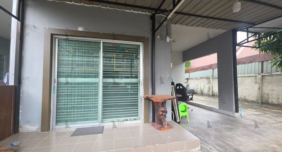 For sale 3 bedrooms townhouse in Bang Phli, Samut Prakan