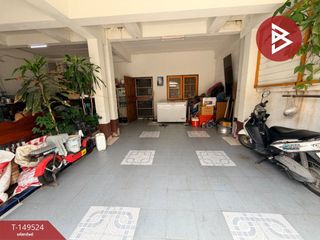 Casa adosada en venta de 6 habitaciones en Mueang Nakhon Pathom, Nakhon Pathom