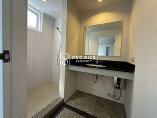 Wohnung zur Miete mit 2 Zimmer in Watthana, Bangkok