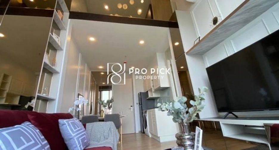 For rent 2 bedrooms condo in Watthana, Bangkok