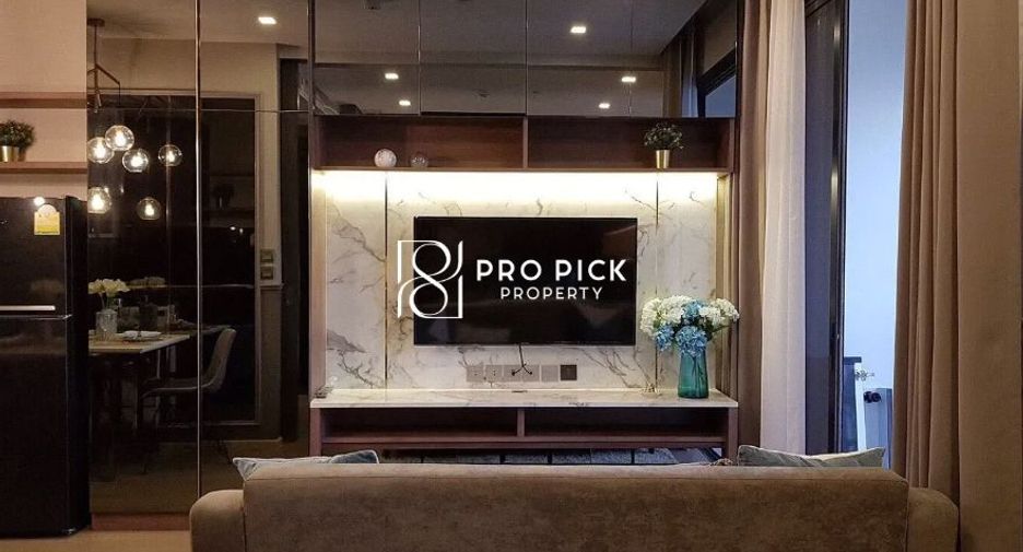 For rent 2 bedrooms condo in Watthana, Bangkok