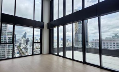 Wohnung zum Kauf mit 4 Zimmer in Khlong Toei, Bangkok