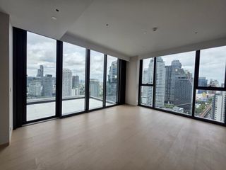 Condo en venta de 4 habitaciones en Khlong Toei, Bangkok