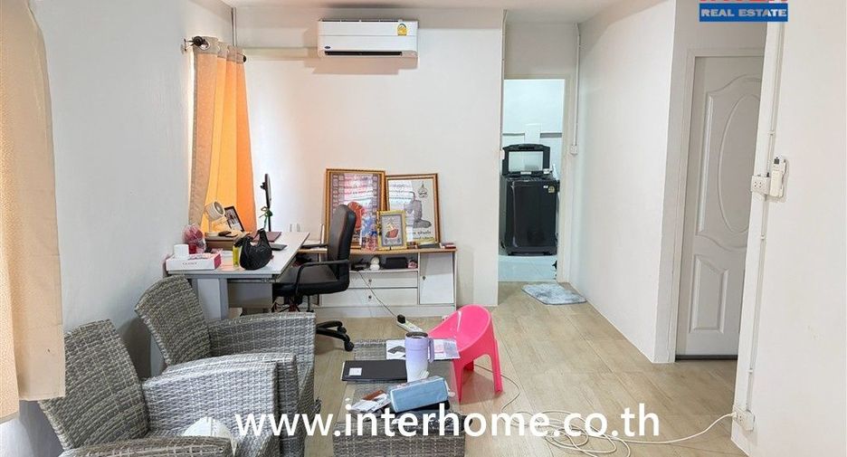 For sale 2 bedrooms house in Saphan Sung, Bangkok