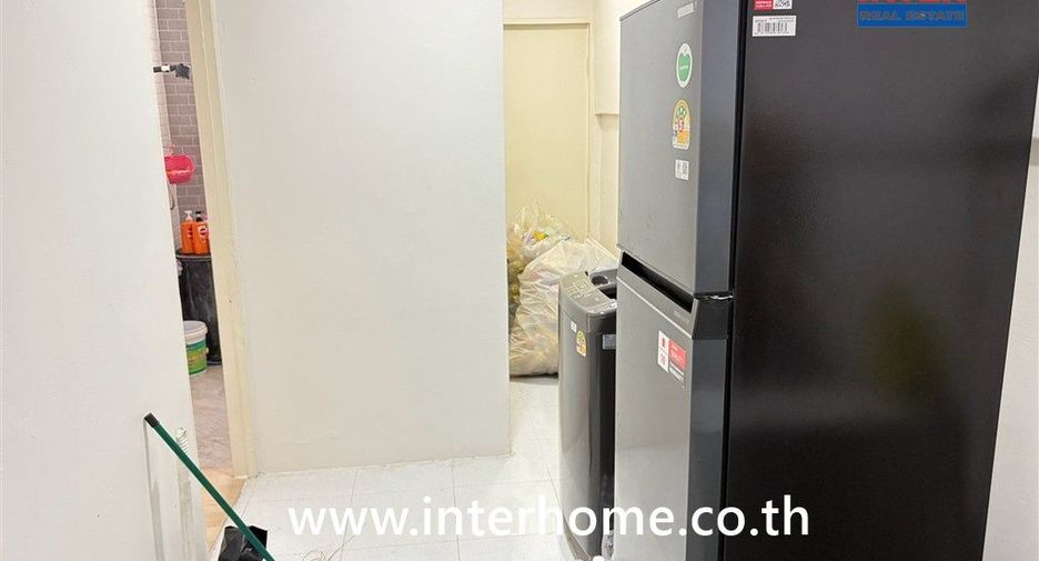 For sale 2 bedrooms house in Saphan Sung, Bangkok