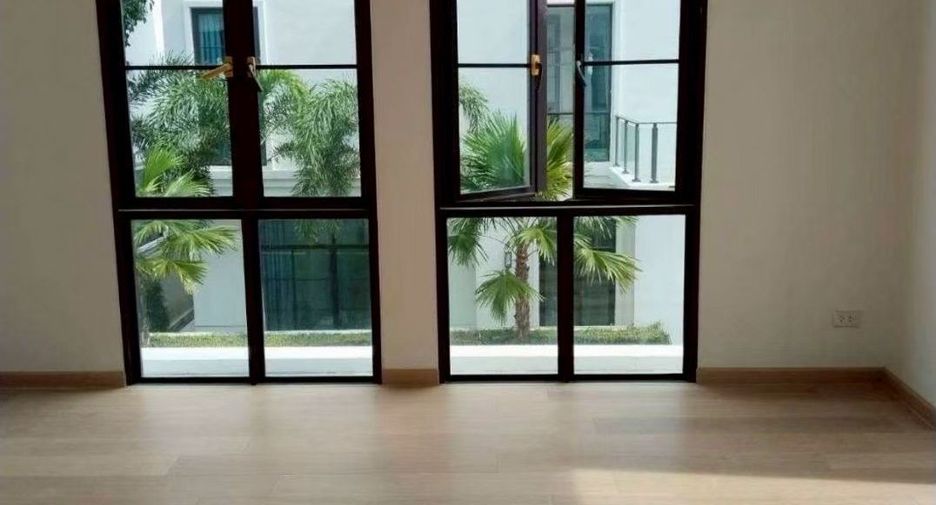 Haus zum Kauf mit 3 Zimmer in Lat Phrao, Bangkok
