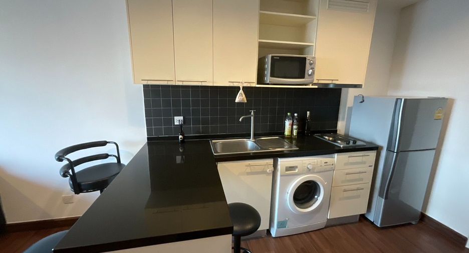 For rent 1 Beds condo in Sathon, Bangkok