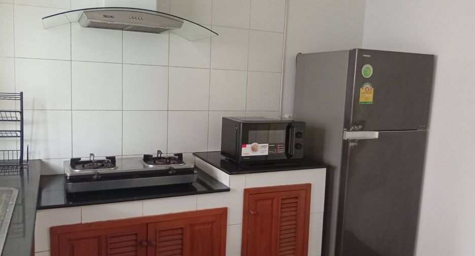 For rent 3 bedrooms house in Saraphi, Chiang Mai