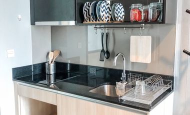 For rent and for sale 1 bed condo in Khlong Toei, Bangkok