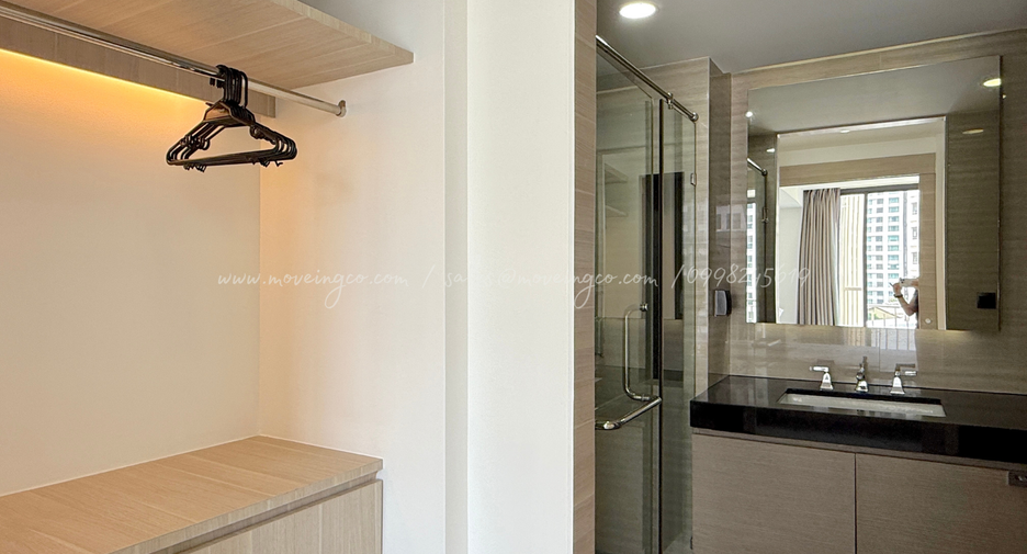 Condo en alquiler y en venta de 1 habitaciones en Pathum Wan, Bangkok