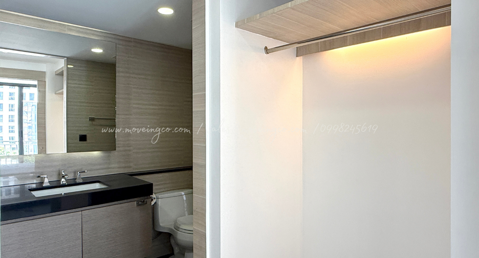 Condo en alquiler y en venta de 1 habitaciones en Pathum Wan, Bangkok