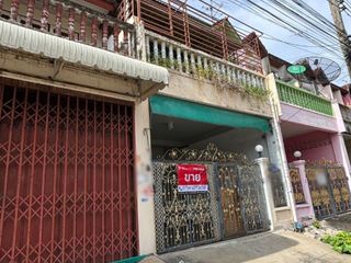 For sale 2 bedrooms townhouse in Thung Khru, Bangkok
