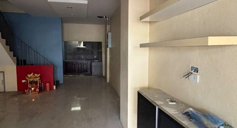For sale 2 bedrooms townhouse in Thung Khru, Bangkok