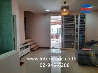 For sale 3 bedrooms townhouse in Mueang Samut Sakhon, Samut Sakhon
