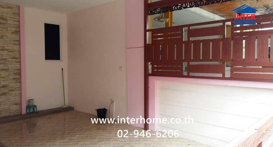 Reihenhaus zum Kauf mit 3 Zimmer in Mueang Samut Sakhon, Samut Sakhon