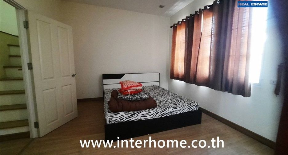 Reihenhaus zum Kauf mit 3 Zimmer in Mueang Samut Sakhon, Samut Sakhon