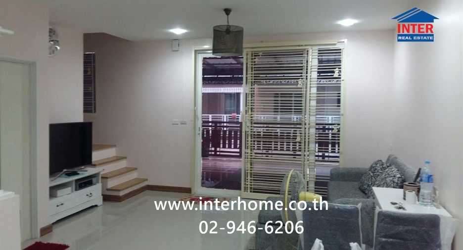 Reihenhaus zum Kauf mit 3 Zimmer in Mueang Samut Sakhon, Samut Sakhon