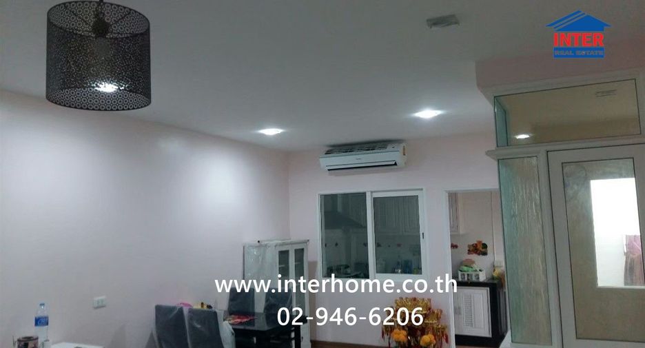 Reihenhaus zum Kauf mit 3 Zimmer in Mueang Samut Sakhon, Samut Sakhon