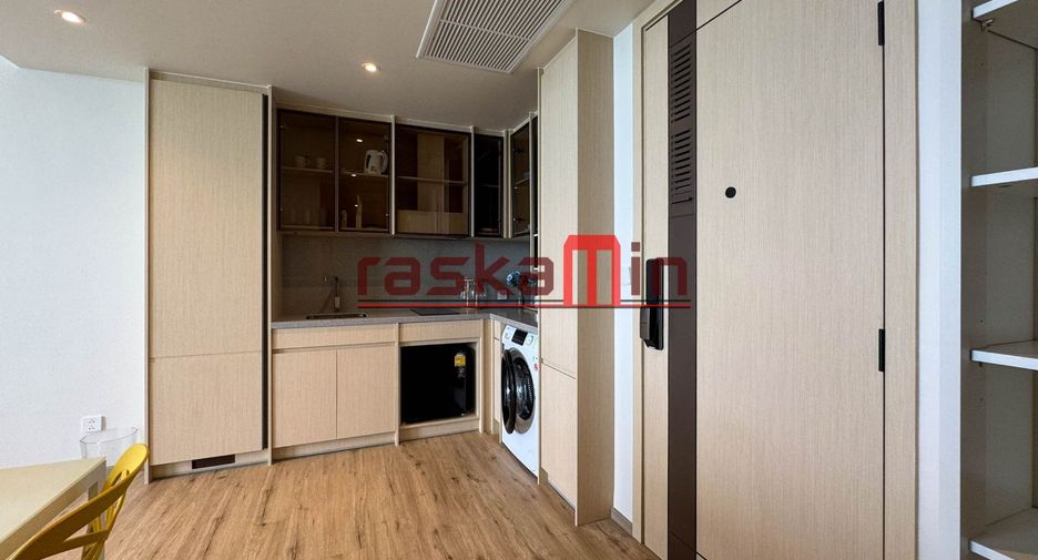 For rent and for sale 1 bed condo in Bang Lamung, Chonburi