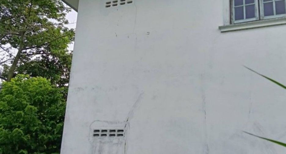 For sale 3 bedrooms house in Nong Hi, Roi Et