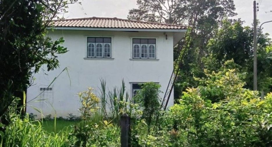 For sale 3 bedrooms house in Nong Hi, Roi Et
