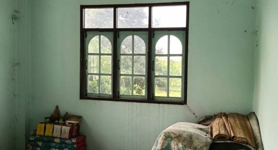 For sale 3 bedrooms house in Nong Hi, Roi Et