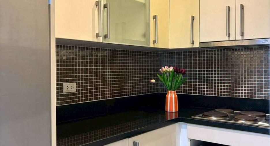 For rent 2 bedrooms condo in Bang Lamung, Chonburi