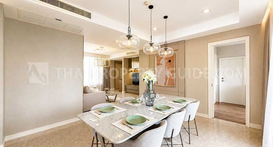 Condo en alquiler de 3 habitaciones en Watthana, Bangkok