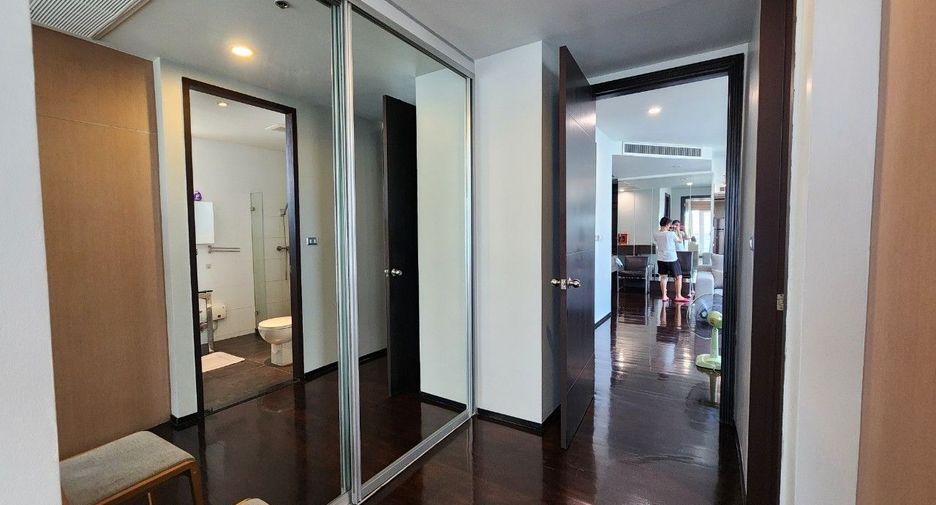 For sale 3 ベッドルーム condo in Watthana, Bangkok
