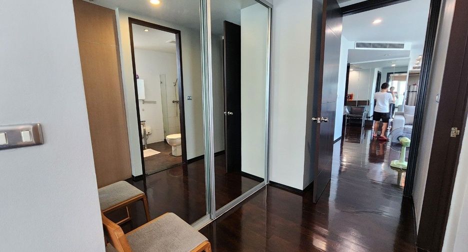 For sale 3 ベッドルーム condo in Watthana, Bangkok