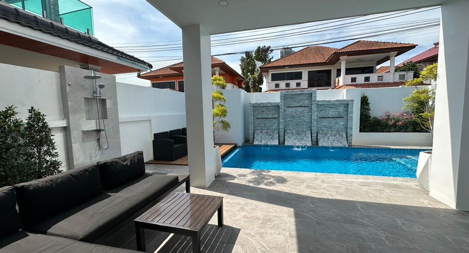 À louer et à vendre 5 chambres villa à Bang Lamung, Chonburi