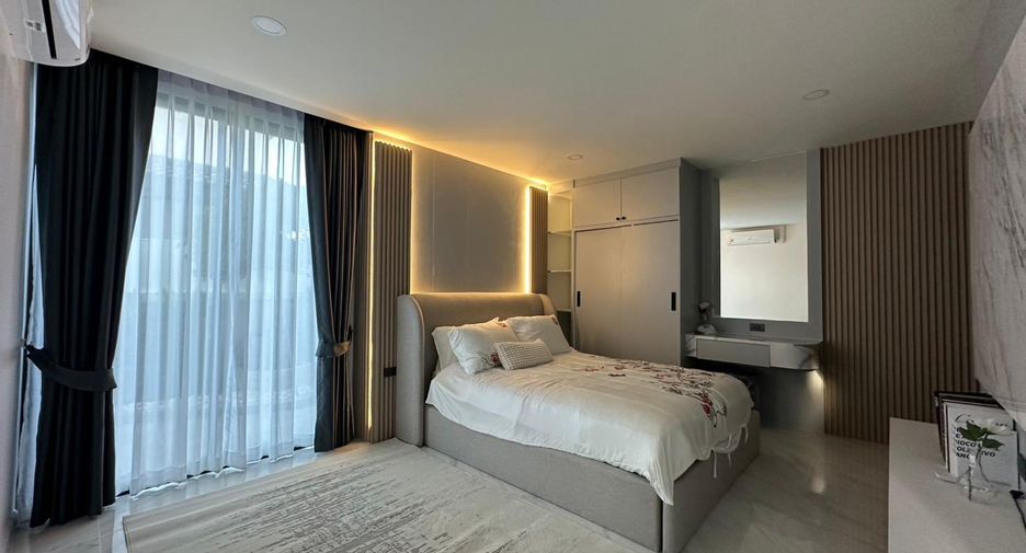 À louer et à vendre 5 chambres villa à Bang Lamung, Chonburi