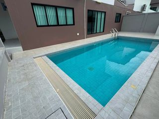 Villa zur Miete mit 5 Zimmer in Bang Lamung, Chonburi