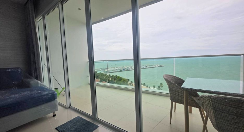 For rent 2 bedrooms condo in Na Jomtien, Pattaya