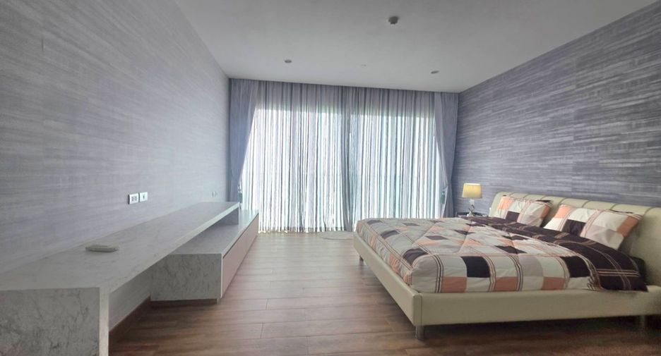 For rent 2 bedrooms condo in Na Jomtien, Pattaya
