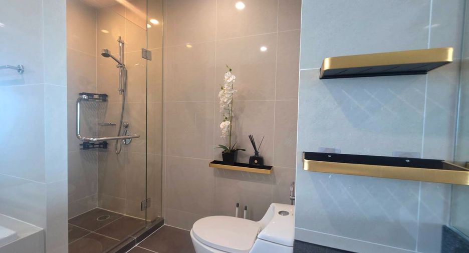For rent 2 bedrooms condo in Na Jomtien, Pattaya
