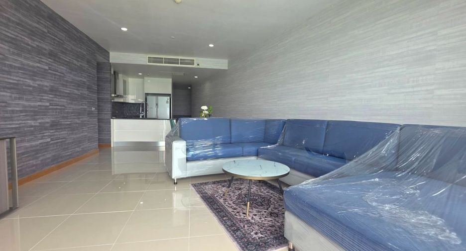For rent 2 bedrooms condo in Na Jomtien, Pattaya