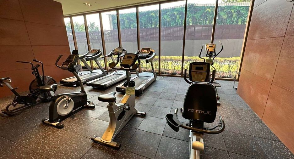 For rent 1 bed condo in Khlong Toei, Bangkok