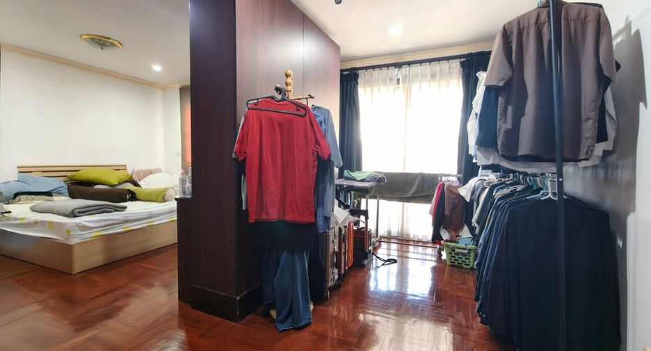 Haus zum Kauf mit 3 Zimmer in Bang Phli, Samut Prakan