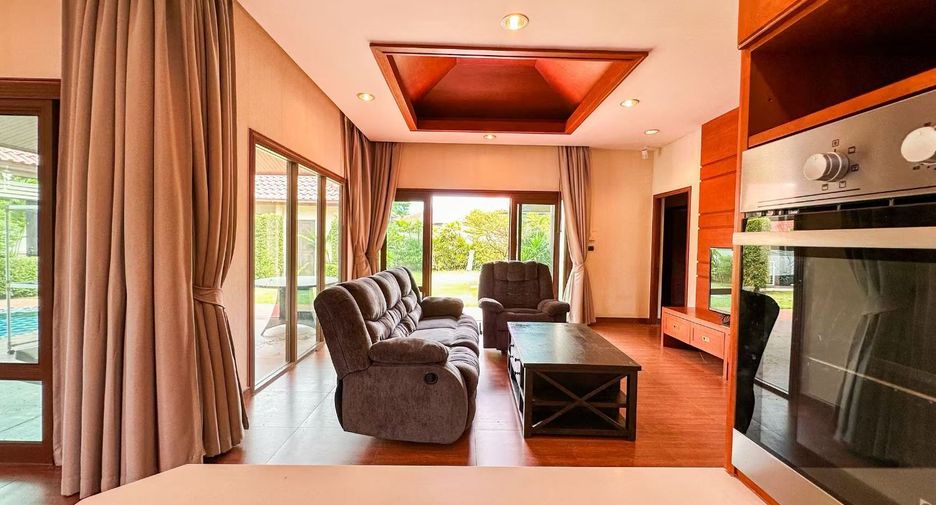 Casa en venta de 3 habitaciones en Huay Yai, Pattaya