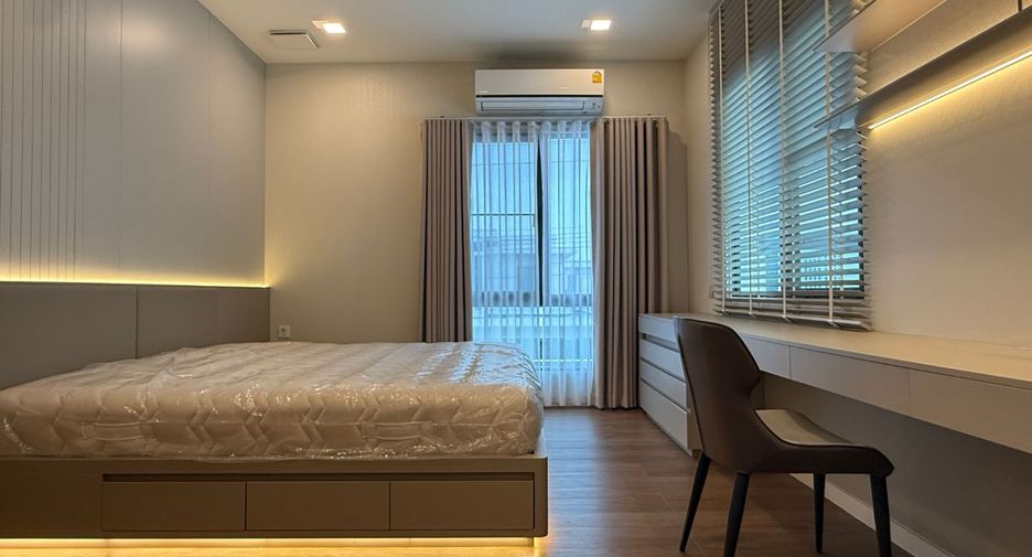À vendre 4 chambres maison à Bang Phli, Samut Prakan