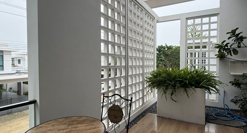 À vendre 4 chambres maison à Bang Phli, Samut Prakan