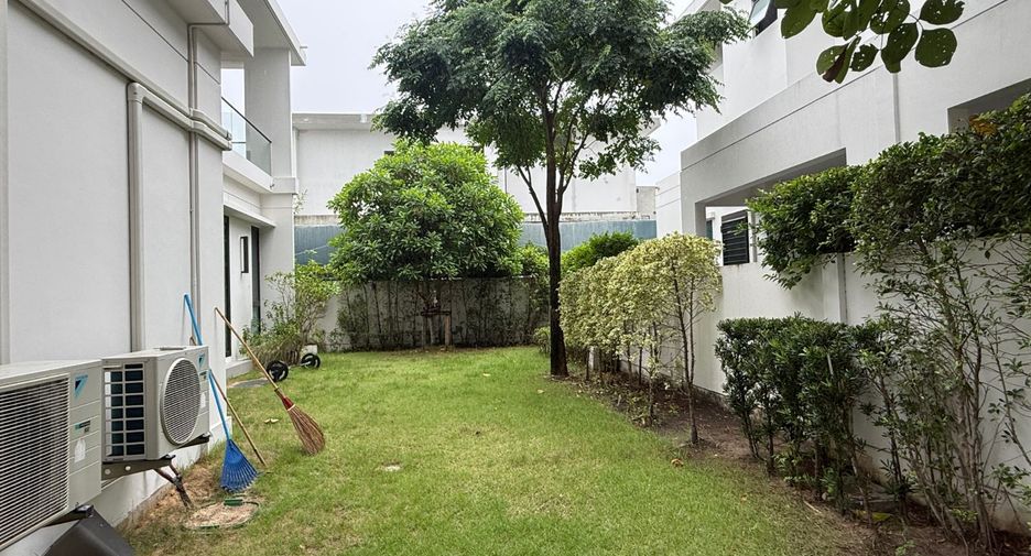 À vendre 4 chambres maison à Bang Phli, Samut Prakan