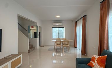 Casa en venta de 3 habitaciones en Bang Phli, Samut Prakan