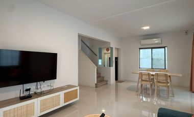 Casa en venta de 3 habitaciones en Bang Phli, Samut Prakan