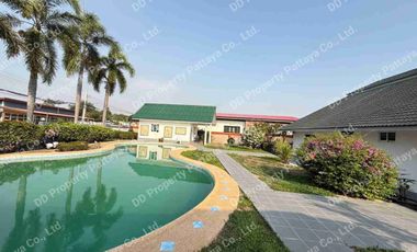 For sale and for rent 6 bedrooms villa in Bang Lamung, Chonburi