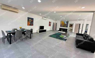 For sale and for rent 6 bedrooms villa in Bang Lamung, Chonburi