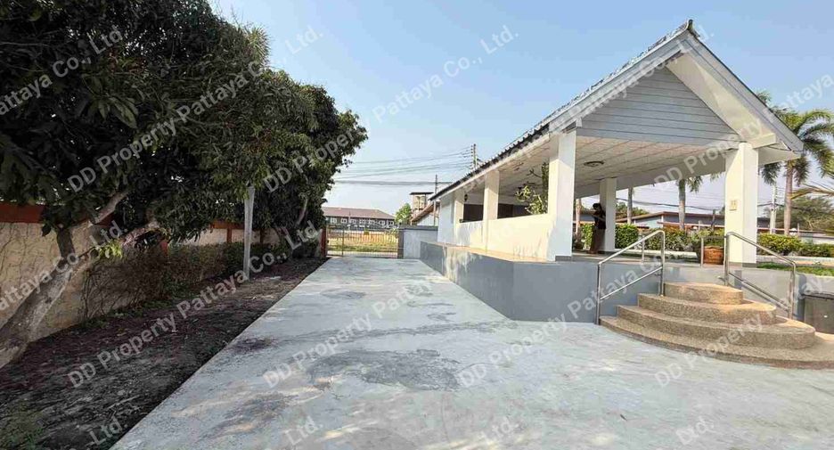 For sale and for rent 6 bedrooms villa in Bang Lamung, Chonburi