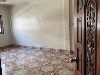 Gewerbefläche zur Miete mit 1 Zimmer in Bang Khae, Bangkok
